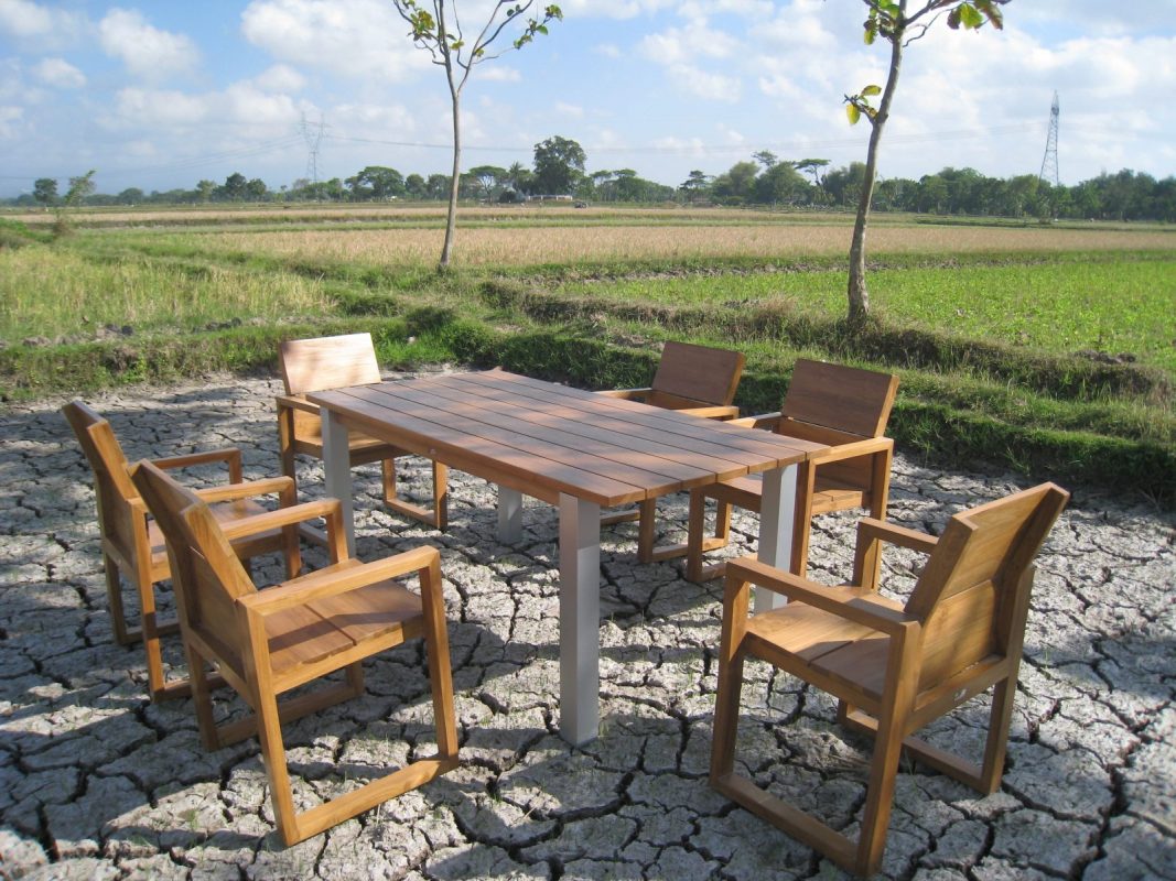 столы из тикового дерева в Аделаиде - Jepara Teak Wood Furniture