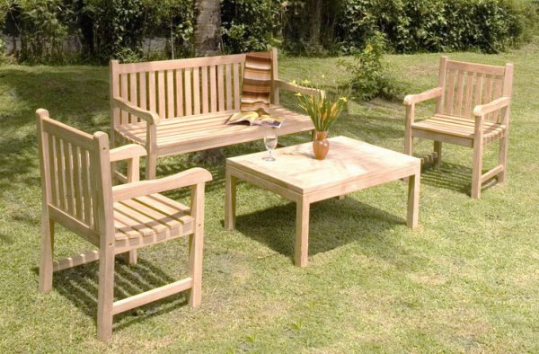 Britannia Outdoor Living Set.jpg